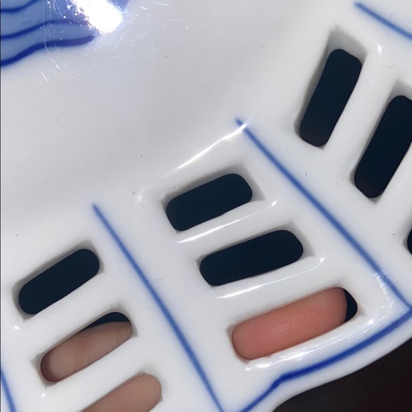 3 piece set of decorative plates - Picture 6 of 7